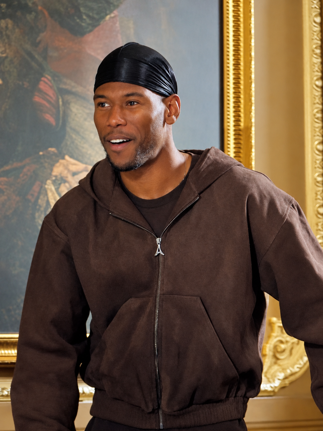 Kenny- Brown Hoodie Traitors